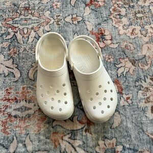 Crocs. White M 9 W 11.